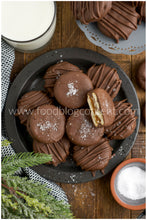 Load image into Gallery viewer, Salted Caramel Chocolate Covered Crackers (Split Set 1 of 2 Total)